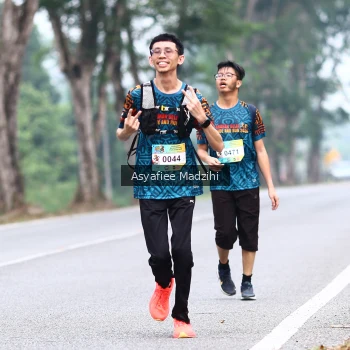 Runner Photo 3734591
