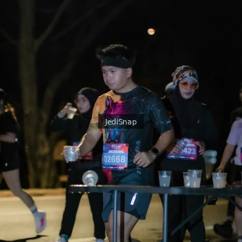 Runner Photo 3734612