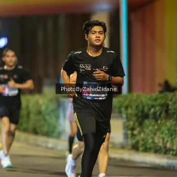 Runner Photo 3734630