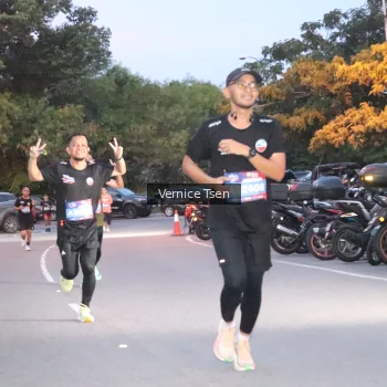 Runner Photo 3734638