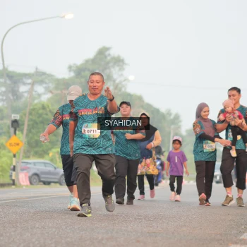 Runner Photo 3734646