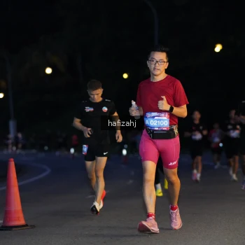Runner Photo 3734649