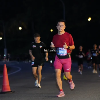 Runner Photo 3734654