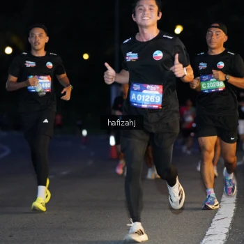 Runner Photo 3734684