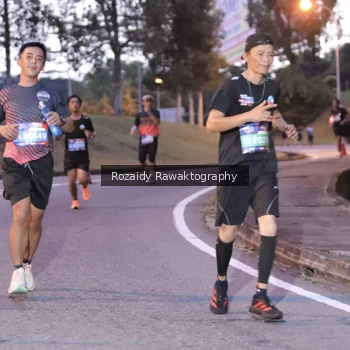 Runner Photo 3734698