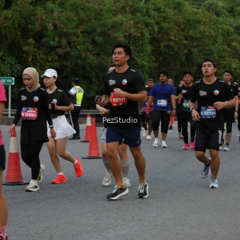 Runner Photo 3734712