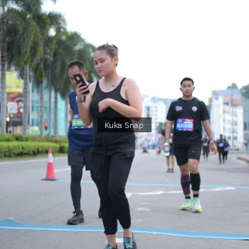 Runner Photo 3734728