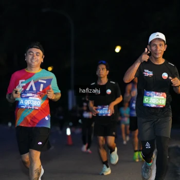 Runner Photo 3734741