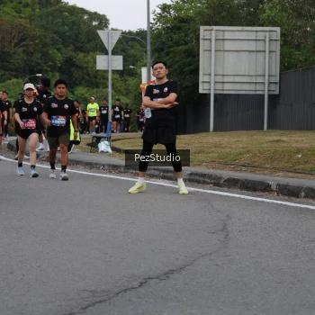 Runner Photo 3734759