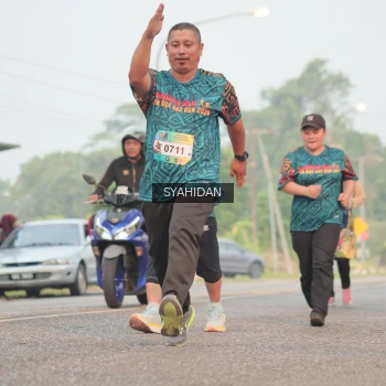 Runner Photo 3734776