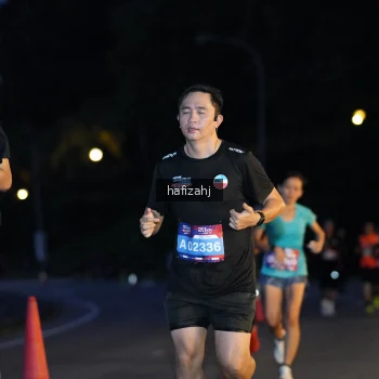 Runner Photo 3734794