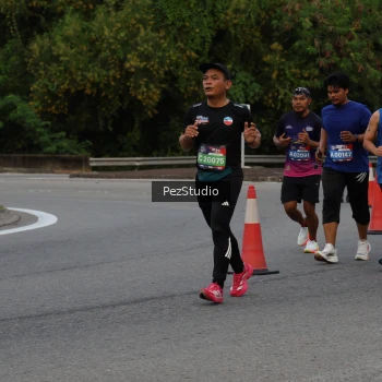 Runner Photo 3734802