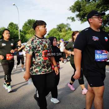 Runner Photo 3734813