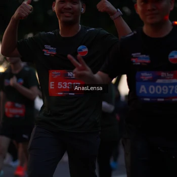 Runner Photo 3734817