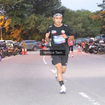 Runner Photo 3734853
