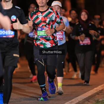 Runner Photo 3734854
