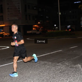 Runner Photo 3734862