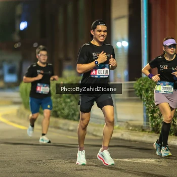 Runner Photo 3734882