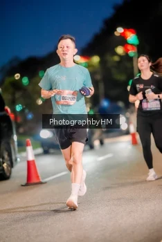 Runner Photo 3734885
