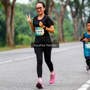 Runner Photo 3734919
