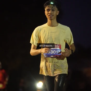Runner Photo 3734931