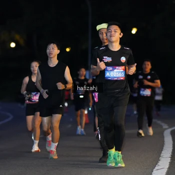 Runner Photo 3734949