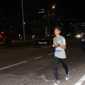 Runner Photo 3734972