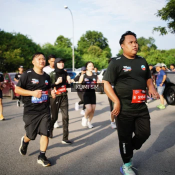 Runner Photo 3734978