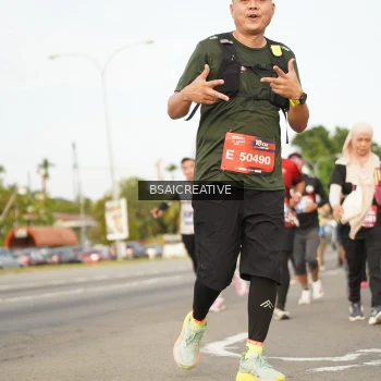 Runner Photo 3734982