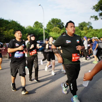 Runner Photo 3735001