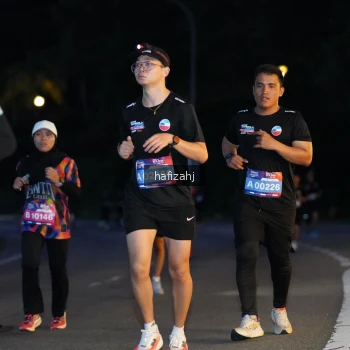 Runner Photo 3735007