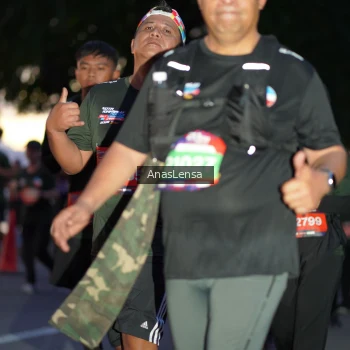 Runner Photo 3735025