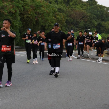 Runner Photo 3735058