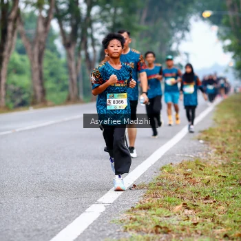 Runner Photo 3735072