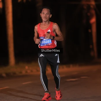 Runner Photo 3735093