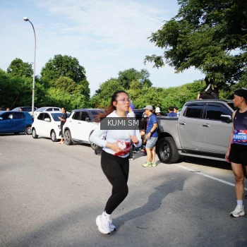 Runner Photo 3735096