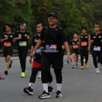 Runner Photo 3735100