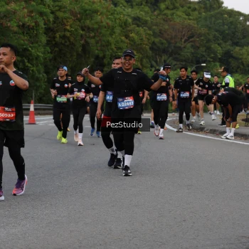 Runner Photo 3735104