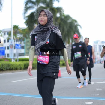 Runner Photo 3735131