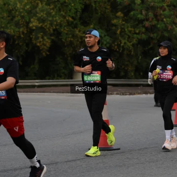 Runner Photo 3735134