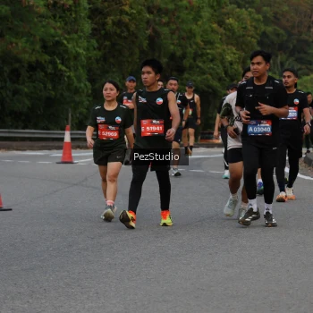 Runner Photo 3735165