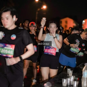 Runner Photo 3735172