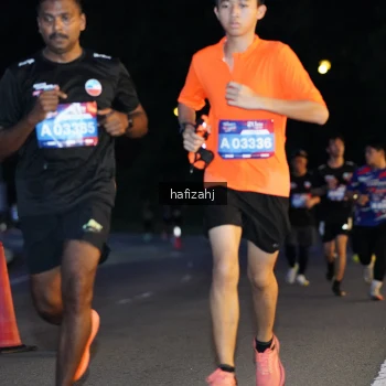 Runner Photo 3735178