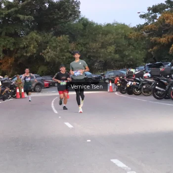 Runner Photo 3735179