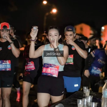 Runner Photo 3735190
