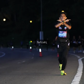 Runner Photo 3735216