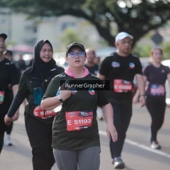 Runner Photo 3735246