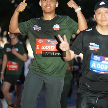 Runner Photo 3735253