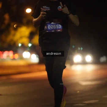 Runner Photo 3735324