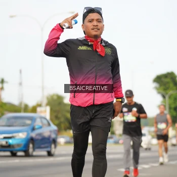 Runner Photo 3735359
